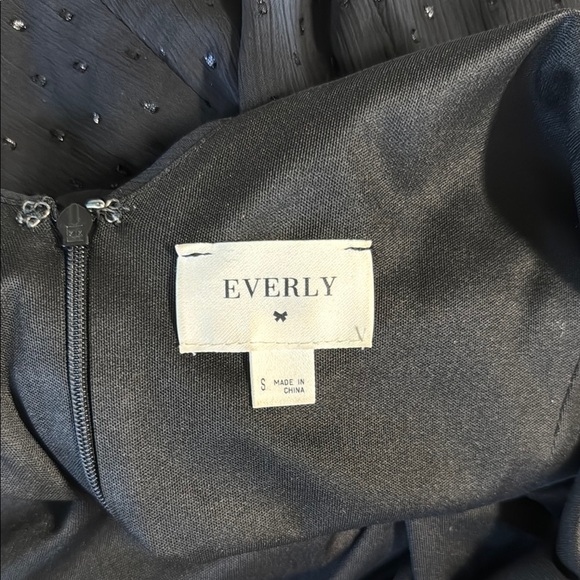 Elegant Black Jumpsuit - Picture 8 of 8